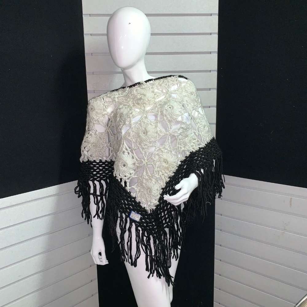 Triangle Hand Knit Scarf